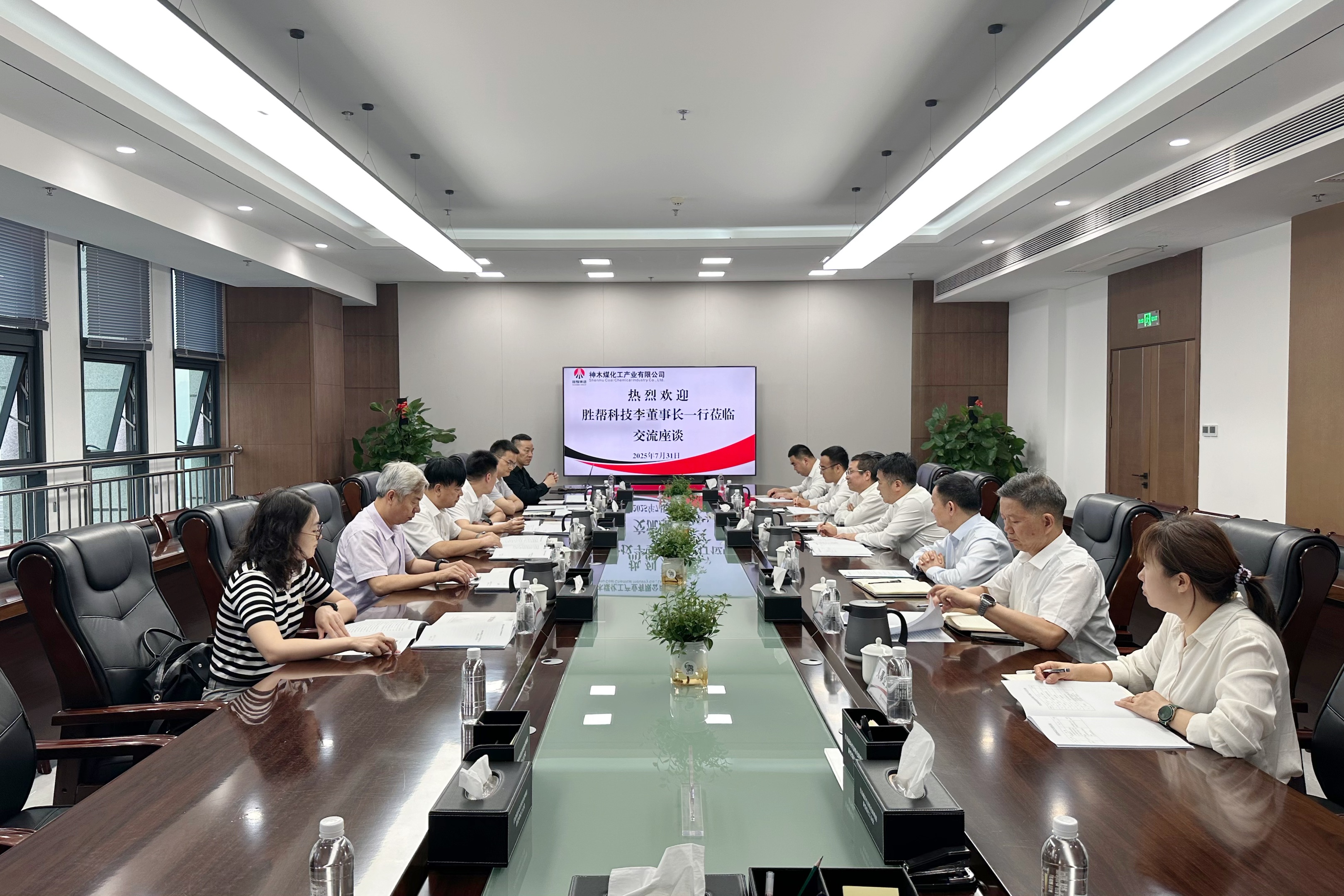 061754448865210807.jpg e8c25ec9-3f2e-4856-983d-fefb656a26f9.jpg